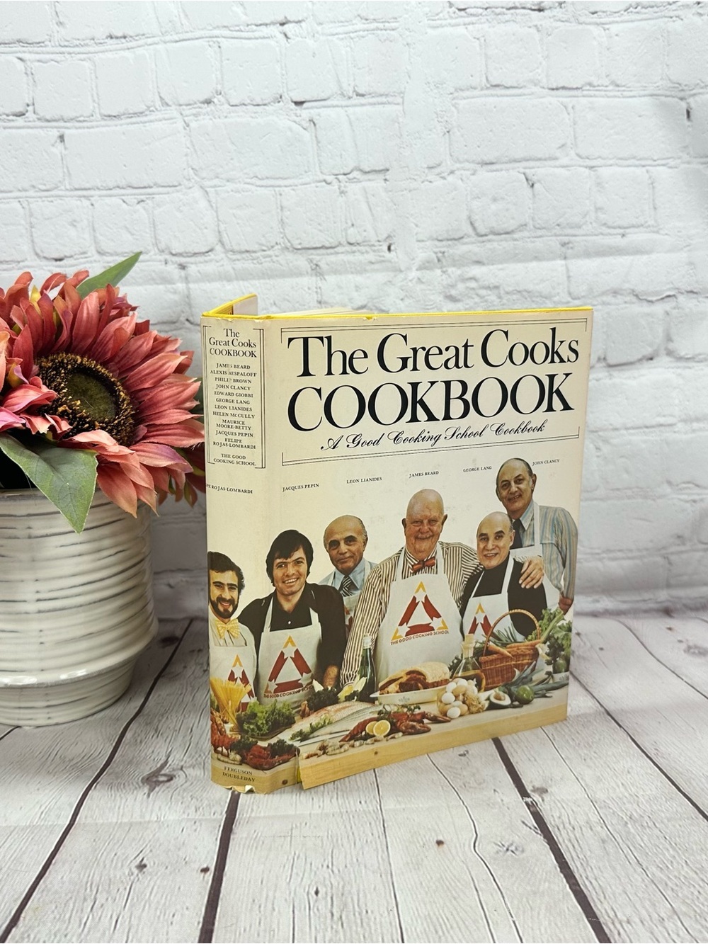 vtg 1974 The Great Cooks Cookbook hardcover retro culinary chefs collectible
